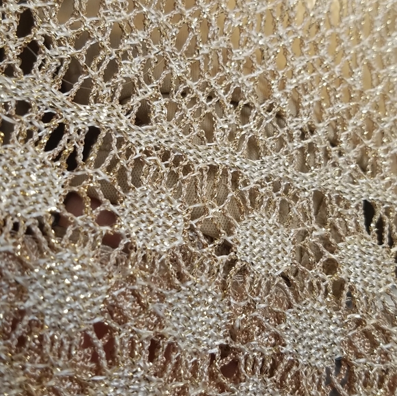 Elegant tan and gold evening dress. - Picture 4 of 5